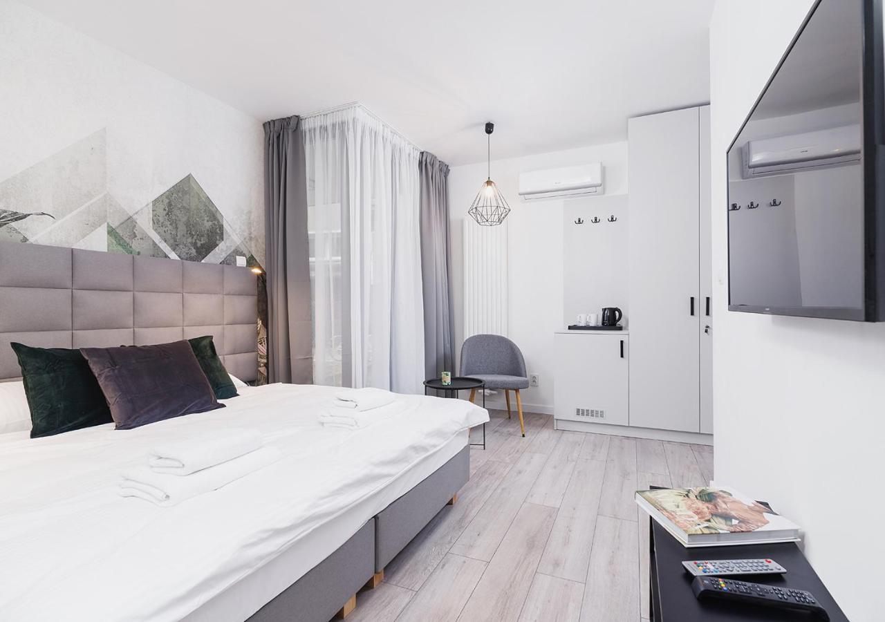 Wow! Aparthotel By Krakowmyplace ภายนอก รูปภาพ