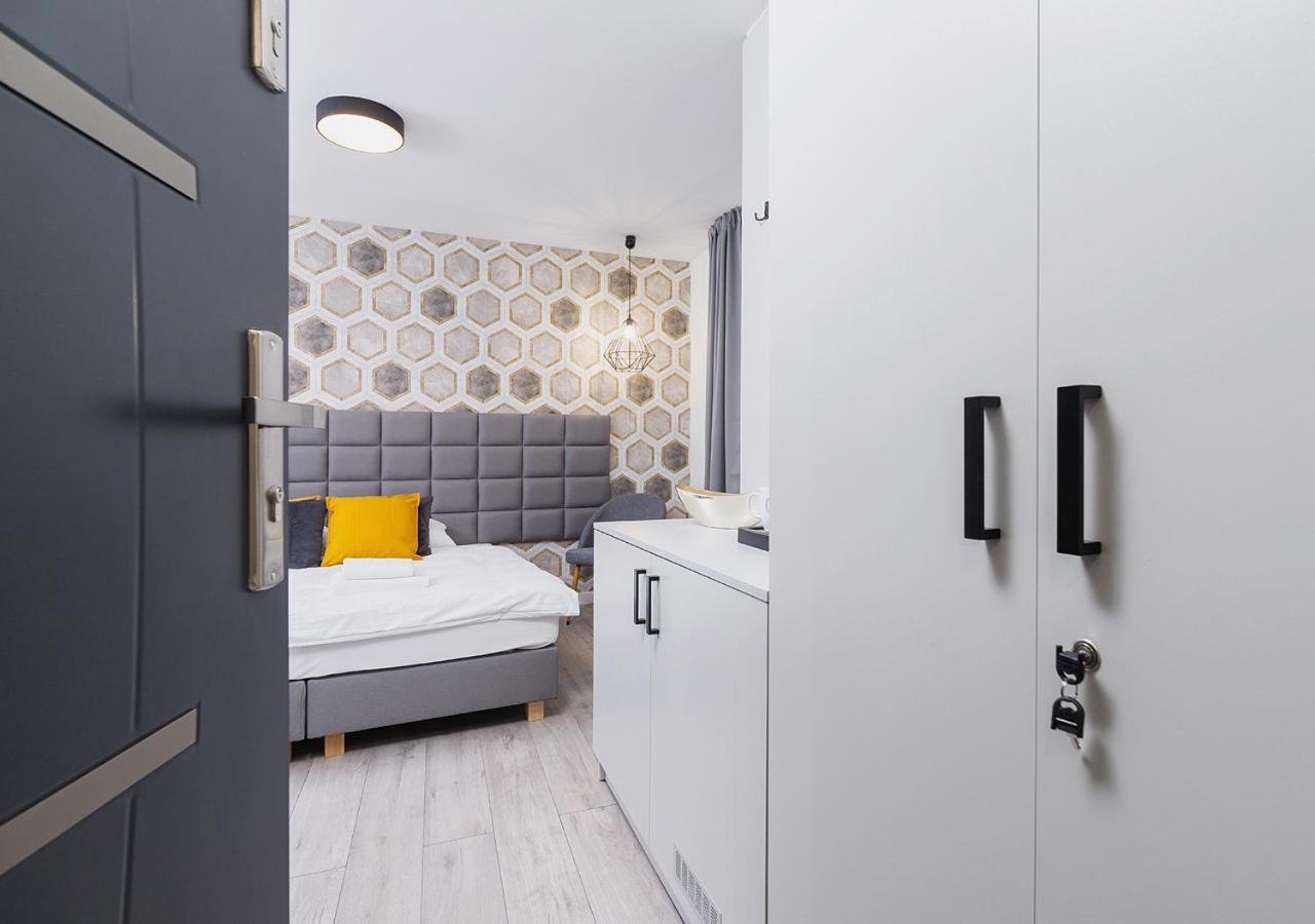 Wow! Aparthotel By Krakowmyplace ภายนอก รูปภาพ