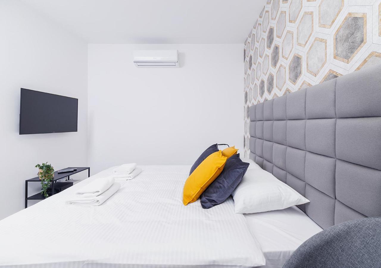 Wow! Aparthotel By Krakowmyplace ภายนอก รูปภาพ